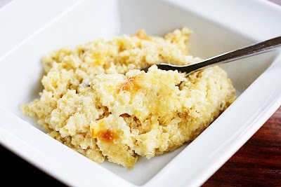 kayladoeshealthythings:
“ renniesane:
“ Quinoa & Cheese. When I crave Mac & Cheese
• 1/3 - ½ cup quinoa
• 1 cup water
• ¼ cup cheese of choice
• 1 tsp garlic powder
• pinch oregano
• pinch sea salt
—> Put your quinoa and water in a pot, bring to a...