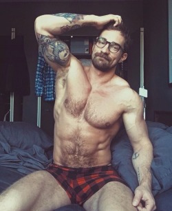 beardburnme:abramov_lex Instagram Good morning handsome!