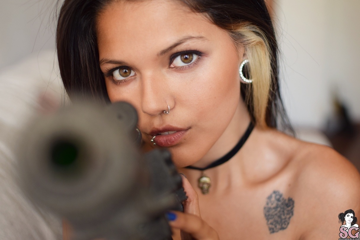 fortheloveofsexandgirls:  Agatha | SuicideGirls