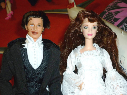 phantom of the opera barbie and ken doll set