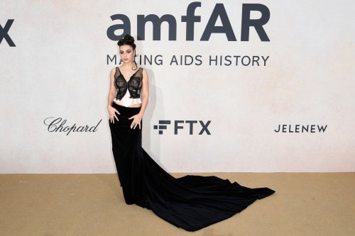 picsforkatherine:Charli XCX at the amfAR Gala