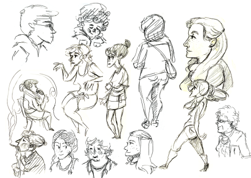 Some gestures from France I did in my sketchbook about two years ago. Taking them off my portfolio w