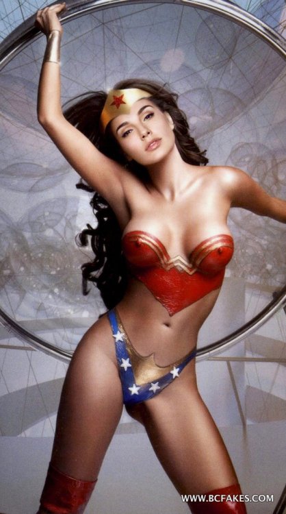 someone565:  Gal Gadot