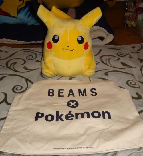 pacificpikachu:1/1 scale BEAMS x Pokémon Pikachu plush This amazing plush was released in late 2014,