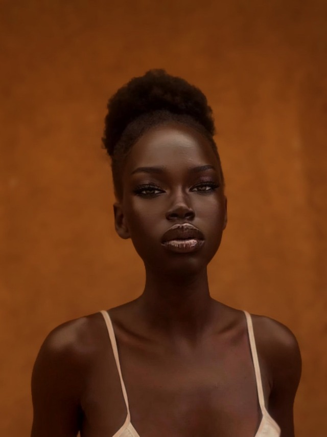 putitonmydash:Anyieth Ayor