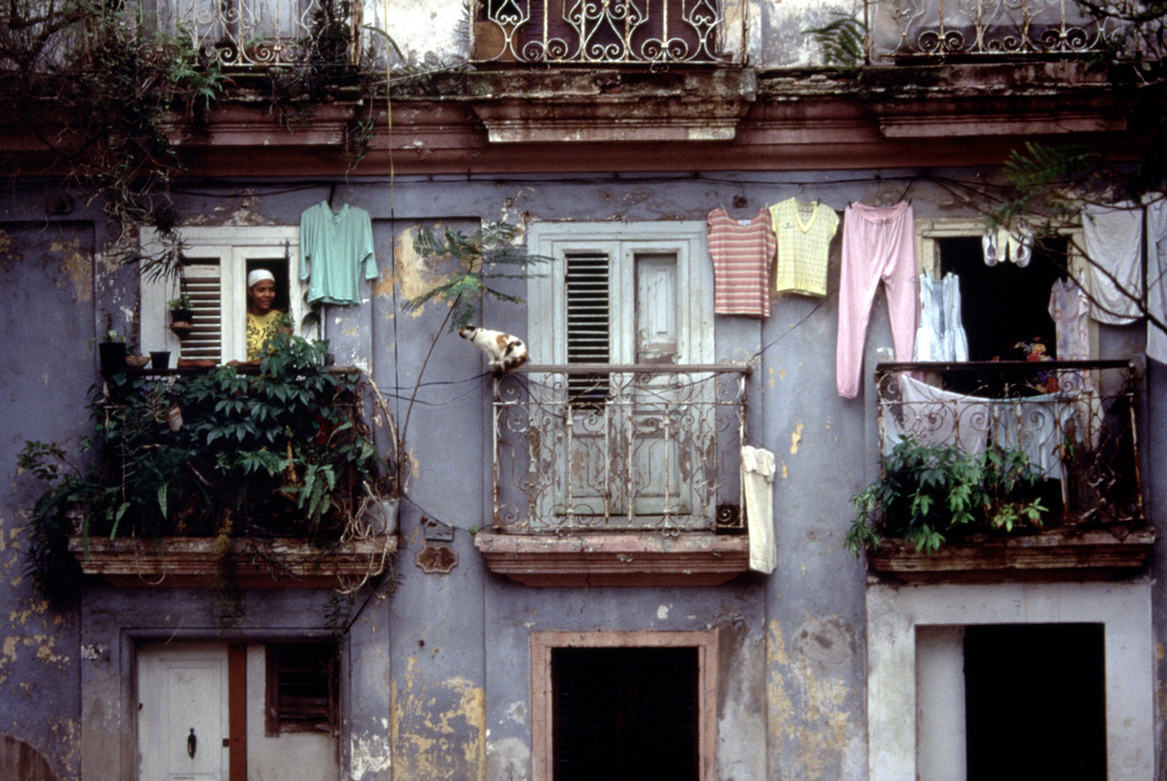 20aliens:  CUBA. 1994. Old Havana or Havana Vieja.Thomas Hoepker