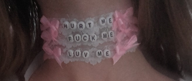 rotting-angel-blood:  łł WHITE łł Hurt me, Fuck me, Luv me, Xanax, Heaven, Baby,