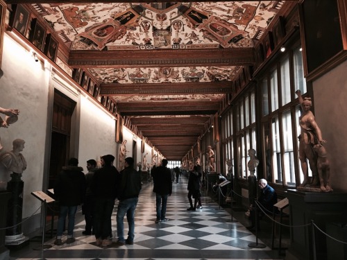 pearandpinkmagnolia: Gallerie degli Uffizi Gennaio 31, 2017 Firenze, Italia