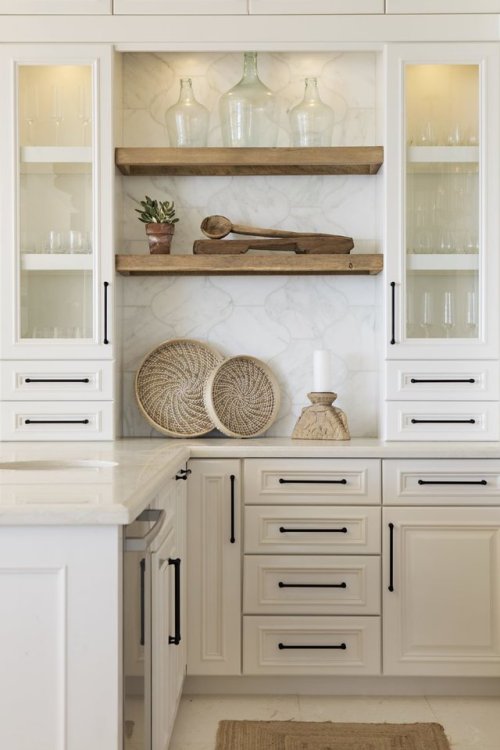 farmhousefabulous: Intimate Interiors Living