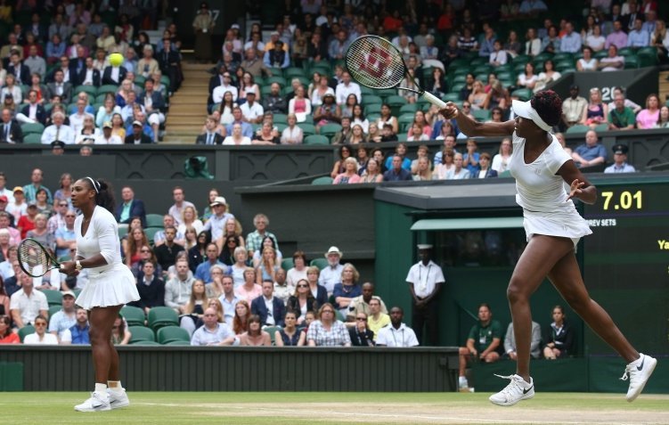 dbarraja:  🏆🏆Serena Williams &amp; Venus Williams win their 6th Wimbledon