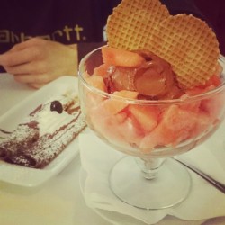 Cena della domenica #cena #gelato #crepes