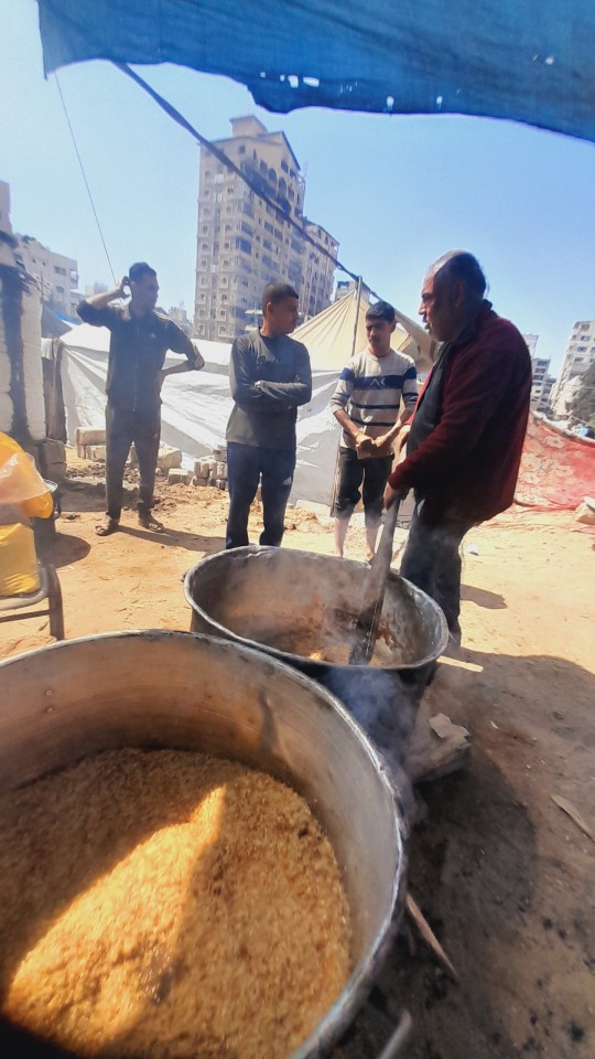 Hello, I Am Mr. Ahmed Wahdan From Gaza, Working In Humanitarian Services—especially In Providing Hot