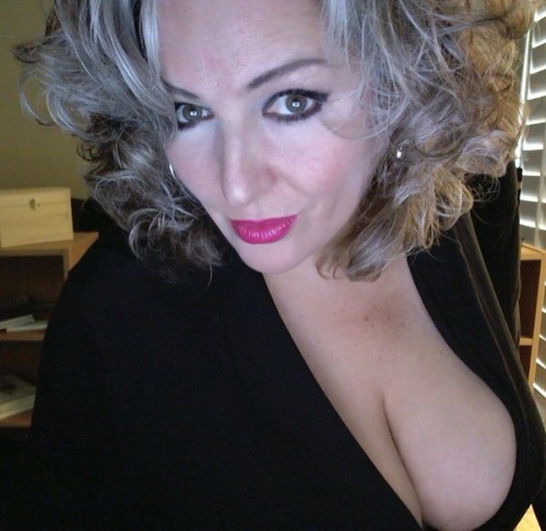 domladies2:The Lady Boss is in. Get your cock out. Instructions will follow.