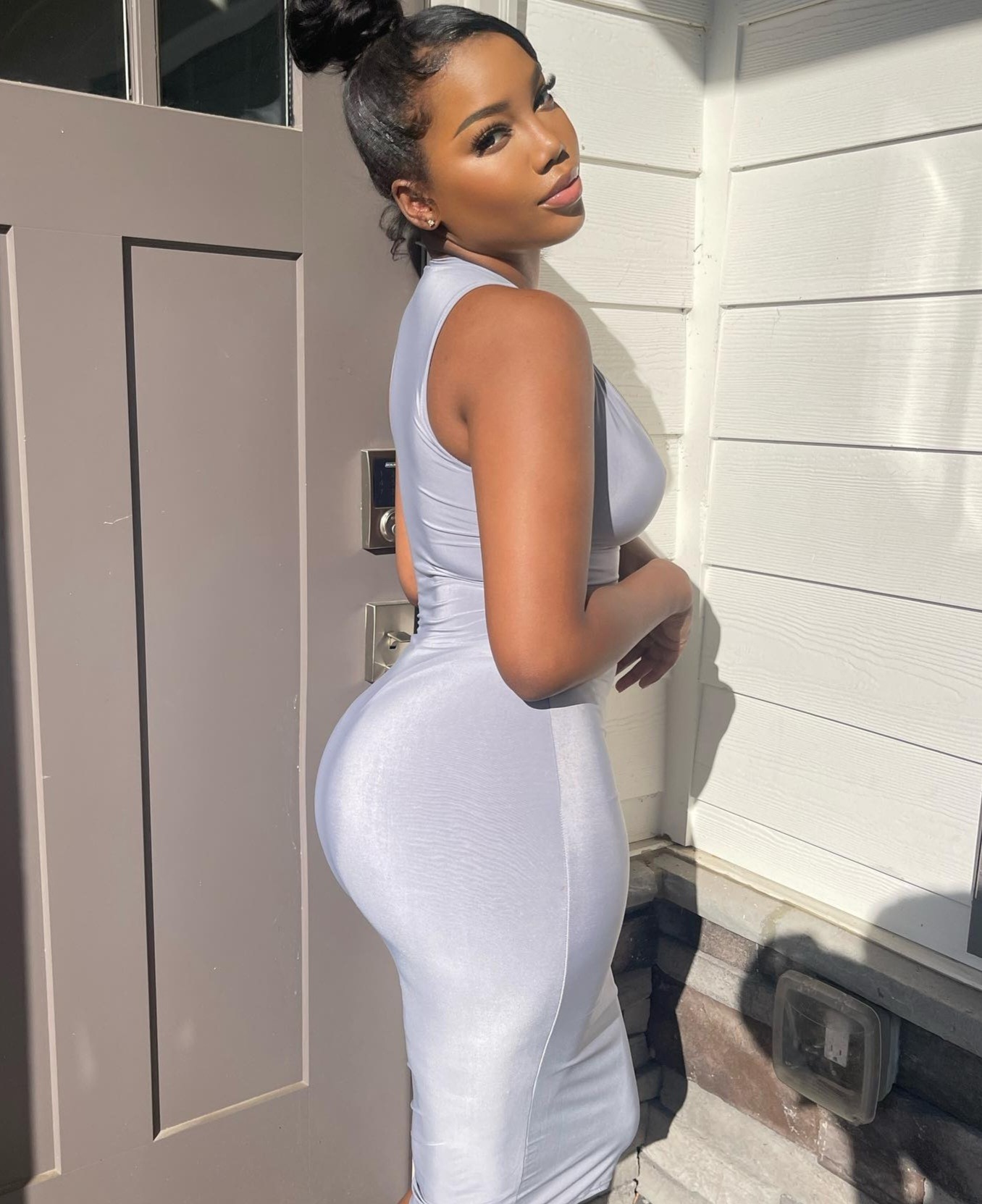 princejazziedad:DeliciouslySexy Luscious Gorgeous BootiDelicious Ma Ms Safarifoxe……….💜🤍💞