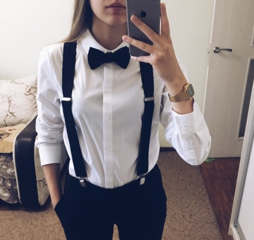 lexaismyweakness: My friends bought beautiful dresses to go to prom. And I always wanted a suit ;)