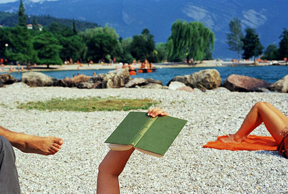 newyorker:  Take a look at what New Yorker staff writers are reading this summer: