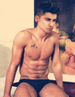 hotcelebs2000:  ZAYN MALIK