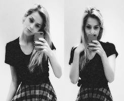 n-a-r-r-a-d-o-r-blog:  Sophia In : Iphone 