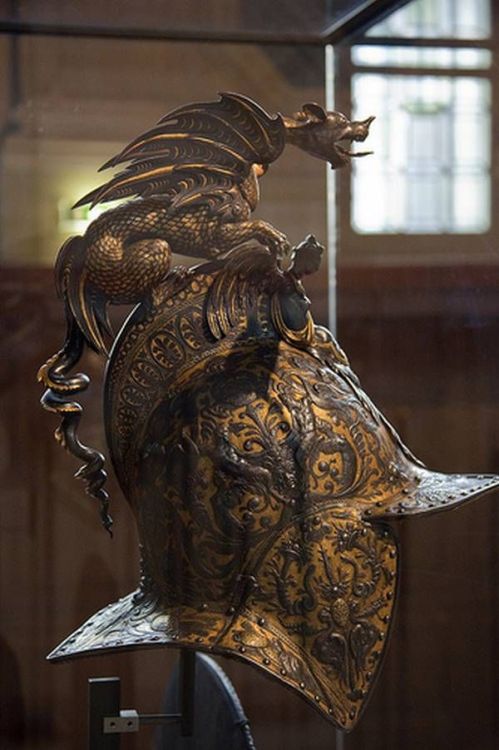 historyarchaeologyartefacts:Cast-iron parade dragon helmet, 1860, Germany or France [960 x 860]