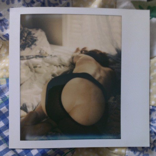 elmunt:  Had my first #Polaroid shoot today. I am loving the #InstantGratification! Model: Hattie Wa