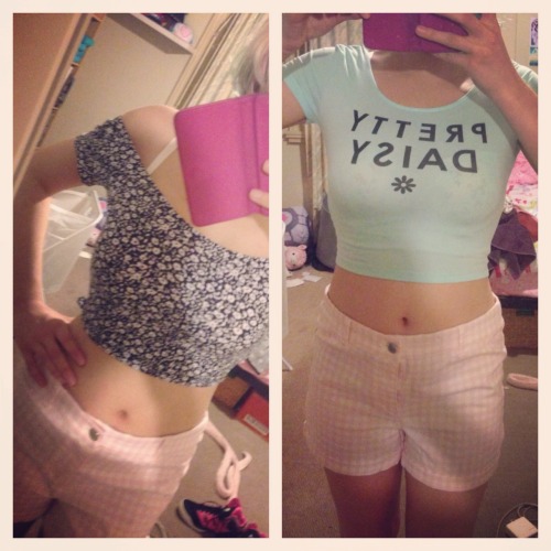 pinkkittenprincess:Crop top ready