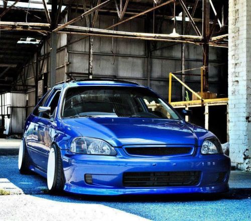 toilettugger:  Not a fan of that stance, but still a good looking Civic.
