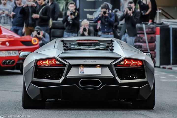 supercarstv:   The #Lamborghini #Reventon lookin’ Boss! by Teresa-H Photography