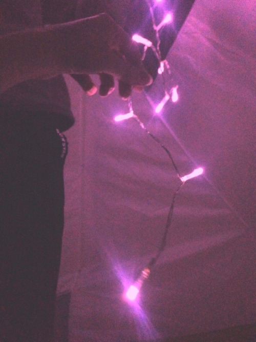 the-art-of-nothingness: ☀︎ Fairy lights ☀︎
