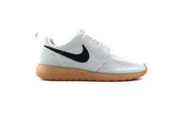 upper-class-ghetto:  roshe run on @weheartit.com