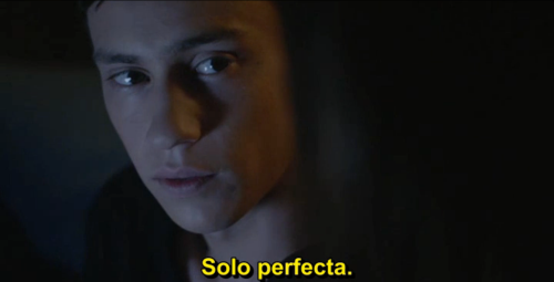 frasescursisybipolares:  Dark Summer (2015)