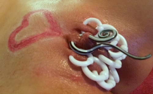 http://women-with-huge-labia-rings.tumblr.com/post/151752189478