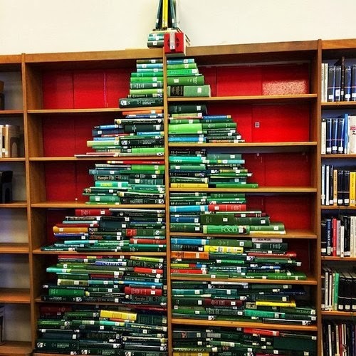 laurajmoss:  I can think of no better Christmas tree than a book Christmas tree.