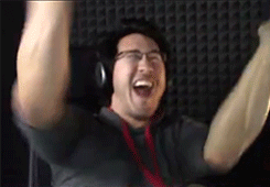 willdostupidarts:  Please stop hurting yourself (and your stuffs) for our entertainment,