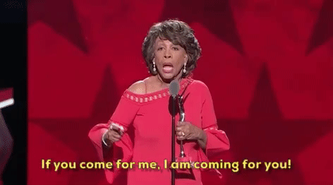 frontpagewoman:Auntie Maxine!