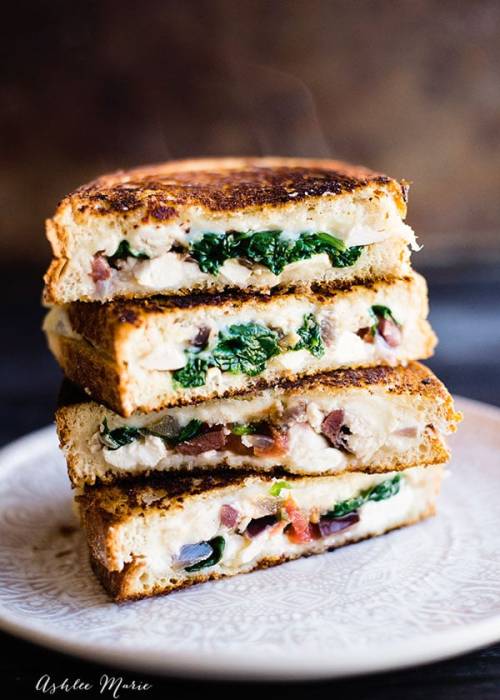 hoardingrecipes:Chicken Mediterranean Grilled Cheese