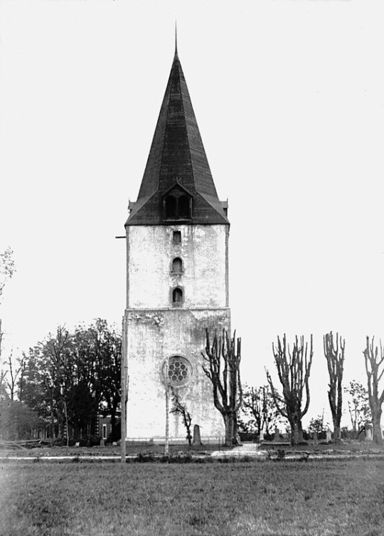 Barlingbo Church, Gotland, Sweden, 1917 #vintage photography#old photo#sweden#europe#1910s