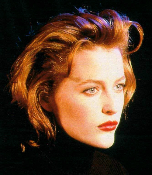 qilliananderson: Gillian Anderson by Jonathan Exley 1995.