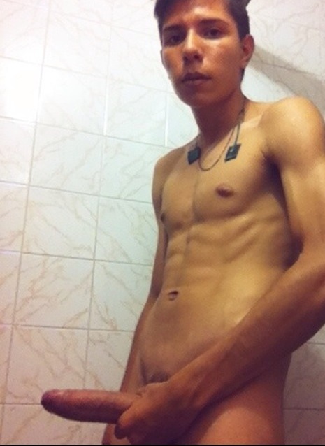 alfredoquiereleche:  Costeño caliente  dotado 