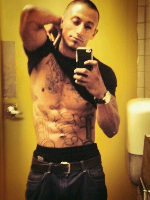 staydownxxx:  Hot latino with tattoos and adult photos