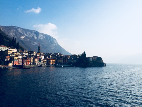 Varenna, Lago Como, Italia - feb 2018