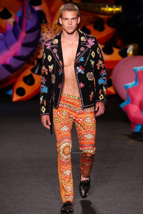 Moschino Men’s Collectionsincluding Fall–Winter 2015, Spring–Summer 2015, Spring–Summer 2016, Spring