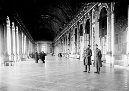 archimaps: Inside the Galerie des Glaces of the Chateau de Versailles