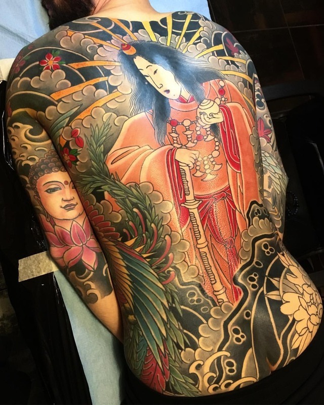 Amaterasu by Evan Wyatt at Por Vida Tattoo on Bensalem, PA. - Imgur