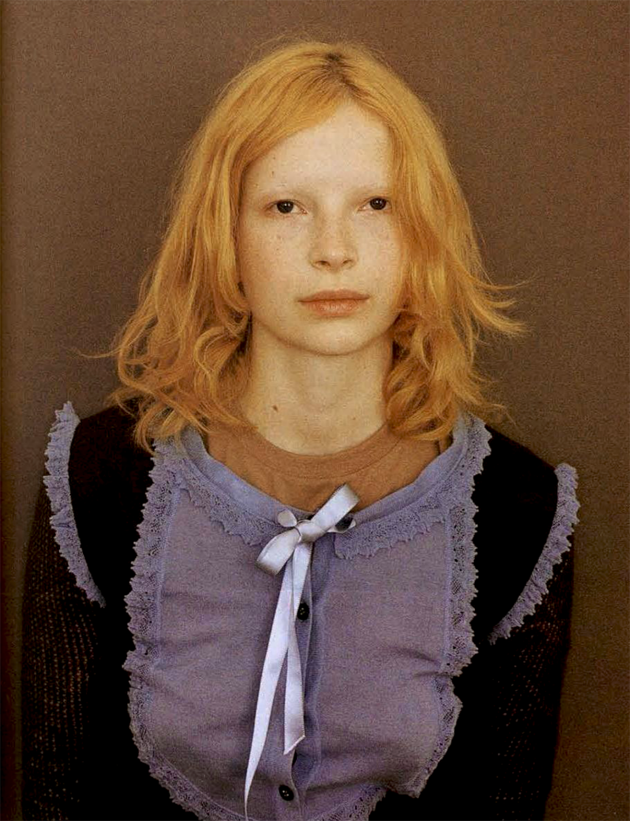 prominent-nipple:  knitted sweater with bib Chanel 