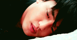 jichangswooks:“I miss you.”