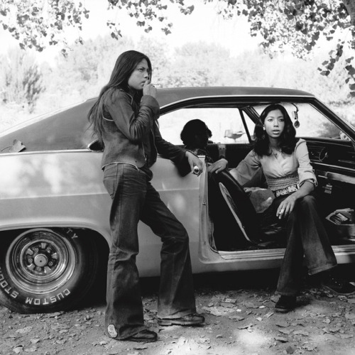 photoarchive - Jesús Garza, By the river in Helyer Park, 1973