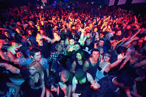 radical-illusion:  listen to my turn up playlist, the perfect playlist for a party.
