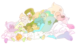 cieldoberman:I love the #StevenUniverse  family, they all deserve a nap after what they’ve been through!