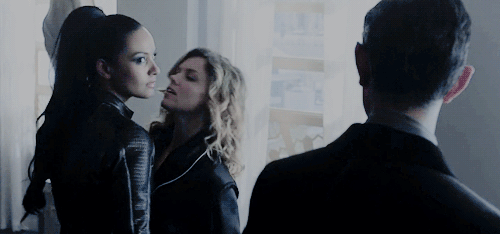 andysbarclay:                                           You two seem to be getting along. I’m so gla