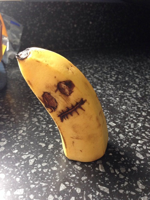 indicaxdreams:  So last night I was pretty high and thought lol ima draw a happy lil face in this banana cus why the fuck not I CAME DOWNSTAIRS THIS MORNING AND NEARLY PISSED MYSELF 